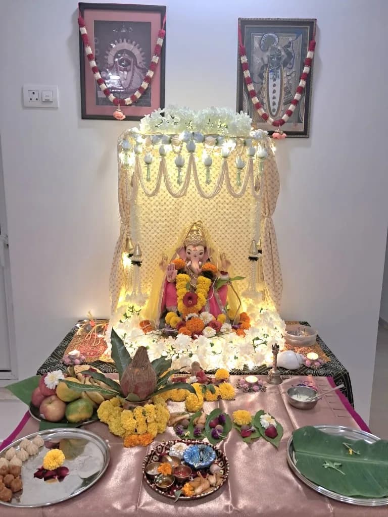 Manisha Banerjee's festival setup (1)